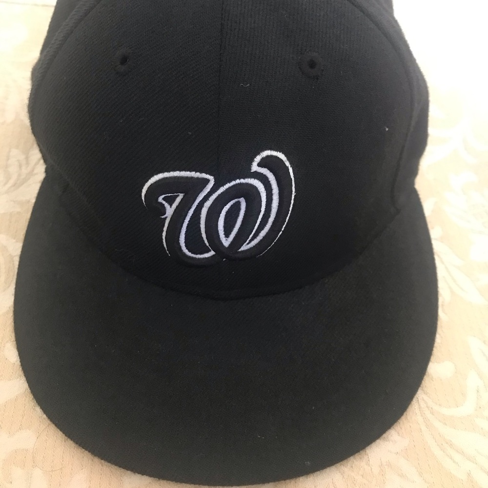 W Hat